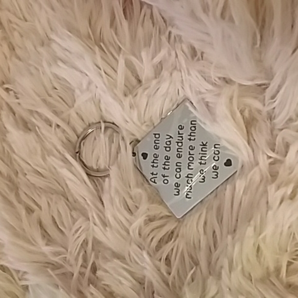 Brand New Inspirational Keychain & Gift Box Set - Picture 3 of 5